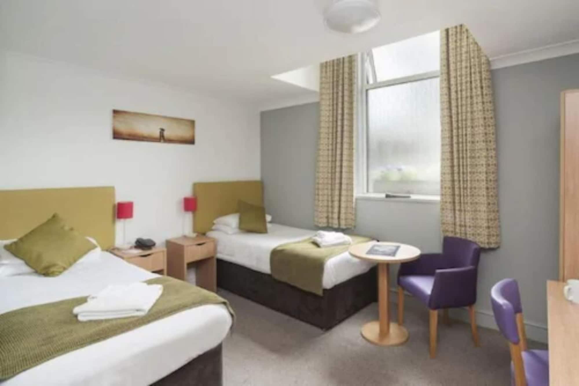 Imperial Hotel טנבי מראה חיצוני תמונה
